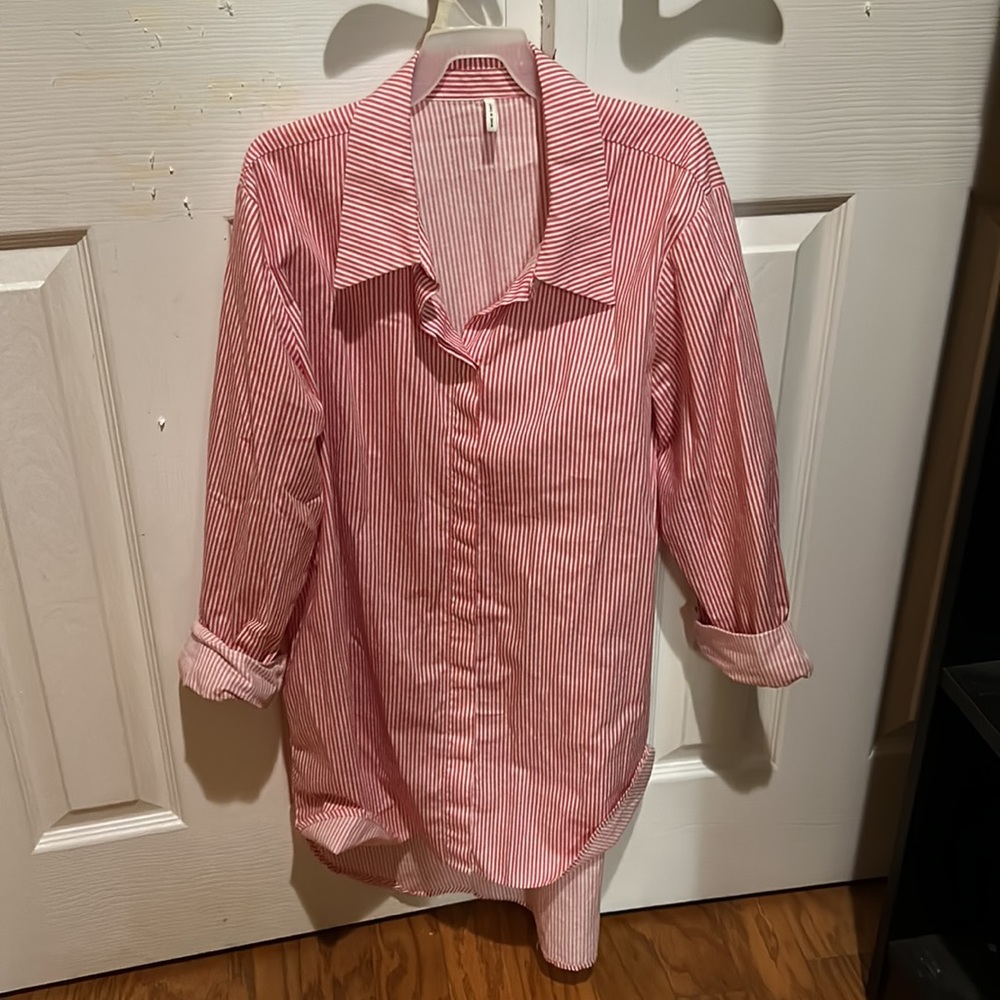 Just Female Women’s Long-Sleeve Red and White Striped Button Down Shirt M